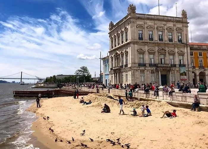 Apartament Downtown-terrasse Fabelhafte Aussichten Romantisches Penthouse By Interhome Lizbona