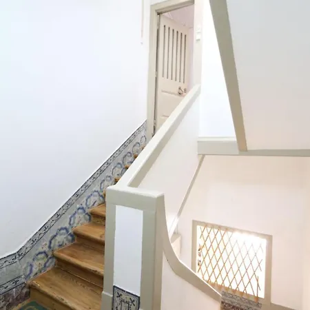 Downtown-terrasse Fabelhafte Aussichten Romantisches Penthouse By Interhome Лісабон