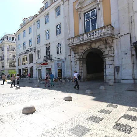 Apartamento Downtown-terrasse Fabelhafte Aussichten Romantisches Penthouse By Interhome